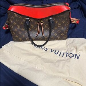 Authentic Louis Vuitton Monogram Tuilleries